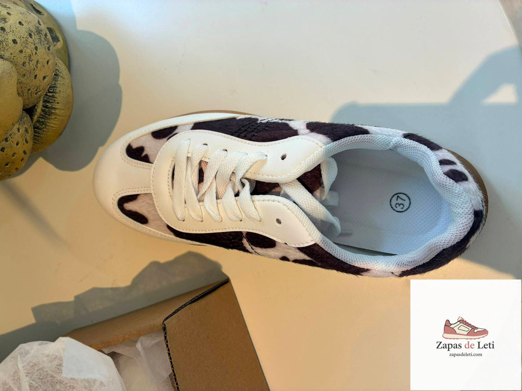 Ref. 2272 Zapatillas blancas cow print