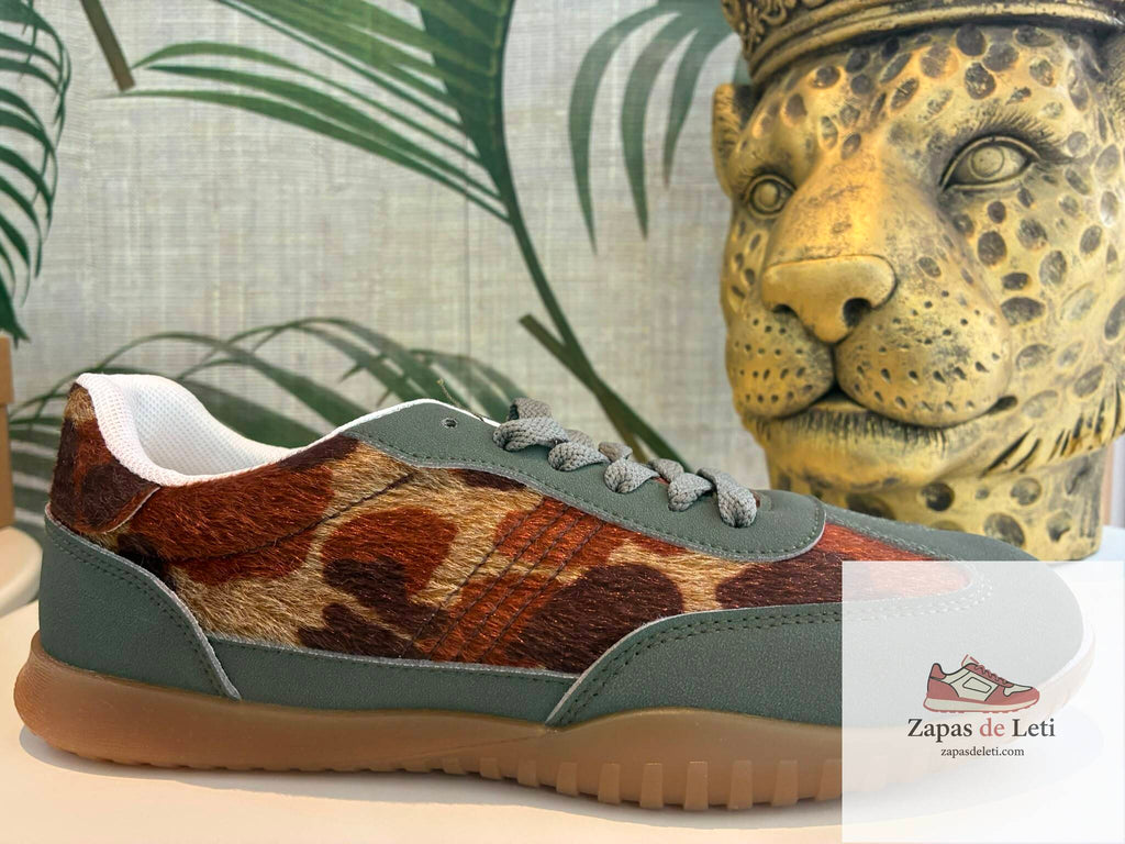 Ref. 2275 Zapatillas Animal print jirafa verde